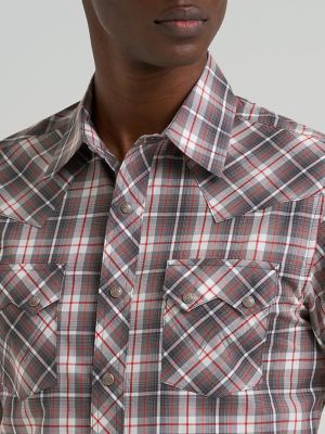 Men's Wrangler Retro&reg; Long Sleeve Sawtooth Snap Pocket Western Shirt in Grey Frost alternative view 3