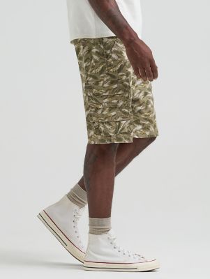 Men's Relaxed Utility Cargo Short in Brushstroke Camo