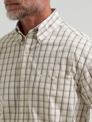 Wrangler&reg; George Strait&trade; Short Sleeve One Pocket Button Down Shirt in Tea Plaid alternative view 3