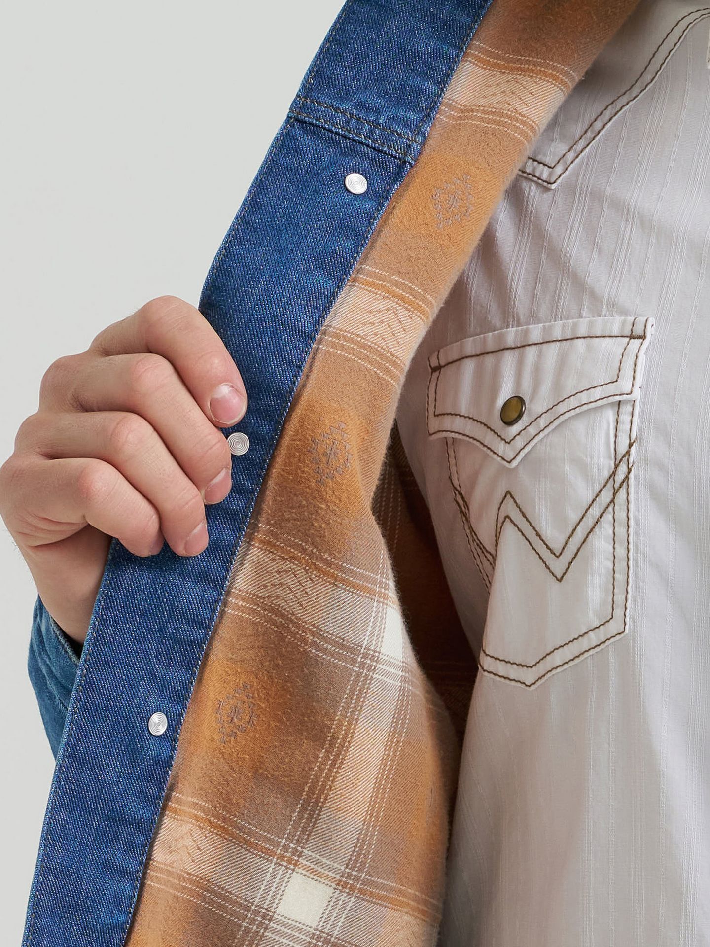 Мужская куртка Wrangler Cowboy Cut Flannel Lined Denim, цвет: Синий индиго — фото 3