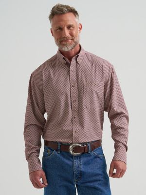 Wrangler&reg; George Strait&trade; Performance Button Down Shirt in Rust Diamond