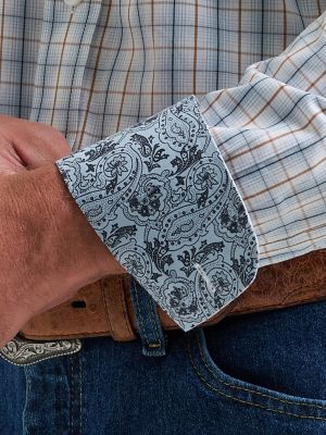 Wrangler&reg; George Strait&trade; Long Sleeve Button Down Two Pocket Shirt in Steely Blue Check alternative view 4