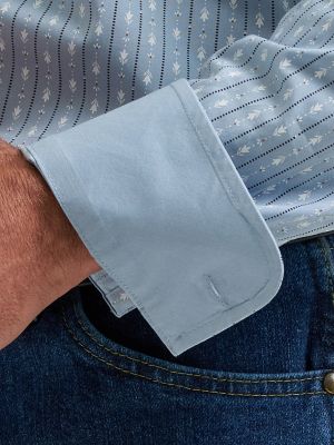 Wrangler&reg; George Strait&trade; Long Sleeve Button Down Two Pocket Shirt in Posy Striped alternative view 4