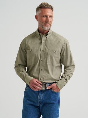 Wrangler® George Strait™ Long Sleeve Button Down Two Pocket Shirt