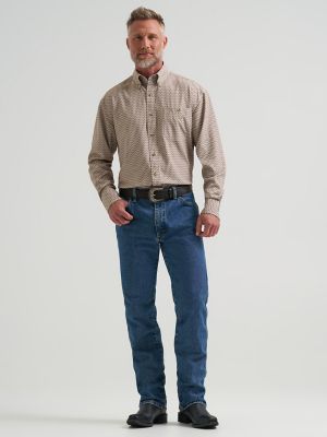 Wrangler&reg; George Strait&trade; Performance Button Down Shirt in Brown Arrows