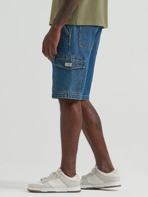 Men's Relaxed Denim Cargo Short in Vintage Tint alternative view 3