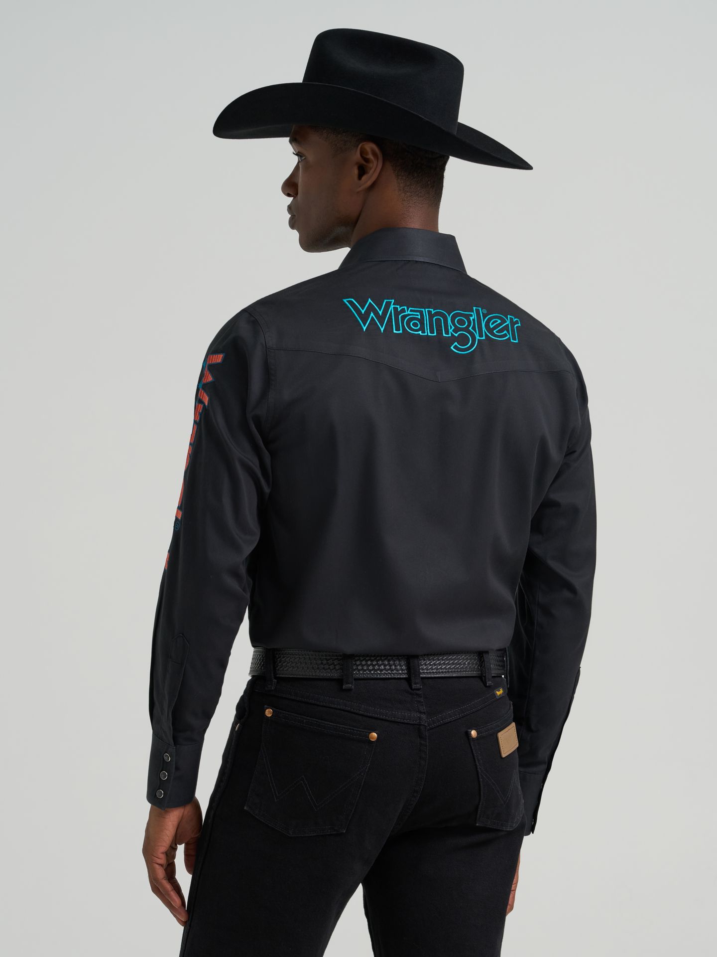 Мужская рубашка Wrangler Logo Long Sleeve Western Snap, цвет: Чёрный — фото 3