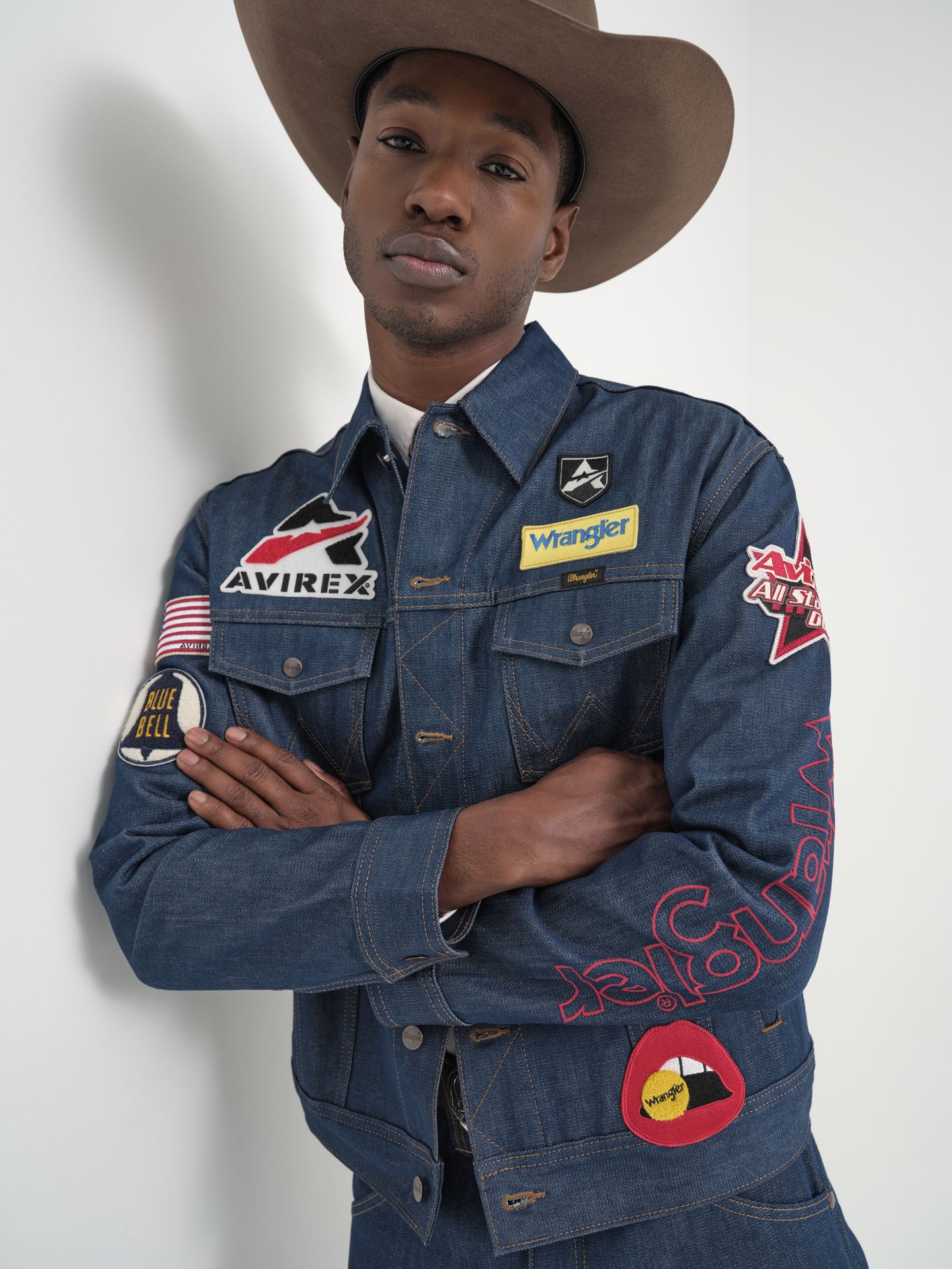 Мужская куртка Wrangler x Avirex Aop Patch, цвет: Индиго — фото 3