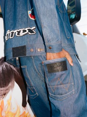 Wrangler x AVIREX Barrel Jean