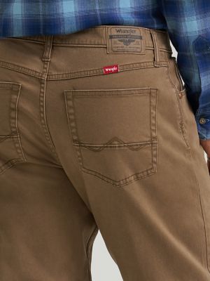 Men's Free To Stretch&trade; Straight Fit Jean in Cub alternative view 4