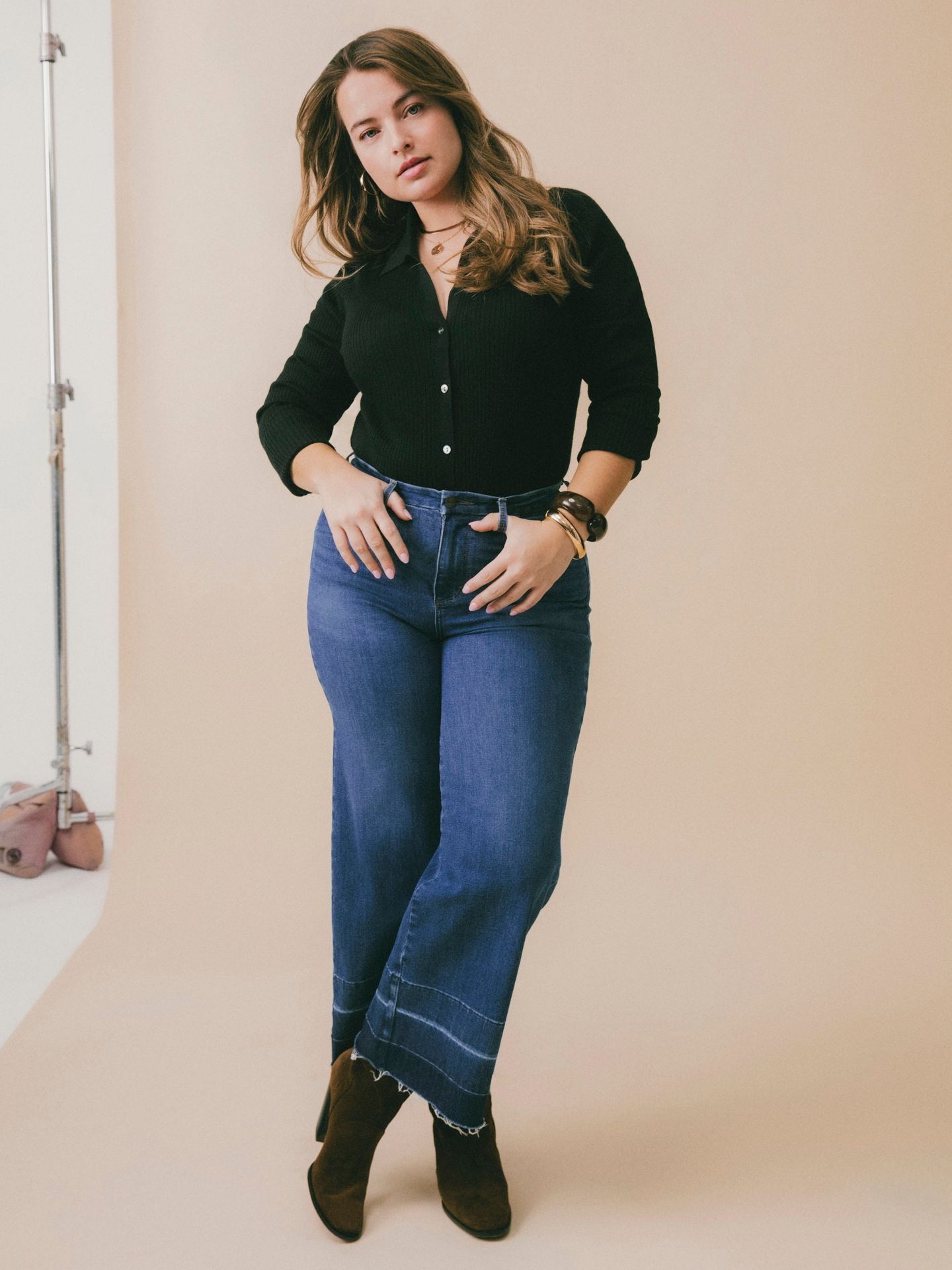 Женские джинсы Wrangler Bespoke Wide Leg Crop, цвет: Leanna — фото 2