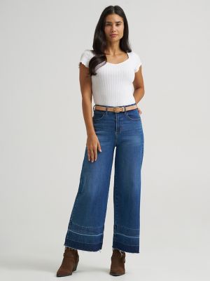 Women's Wrangler BESPOKE Wide Leg Crop Jean in Leanna