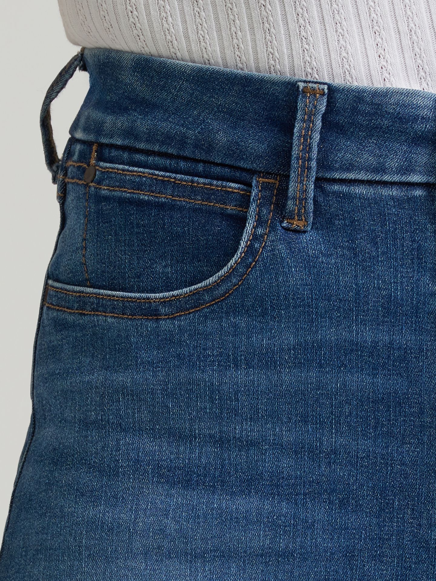 Женские джинсы Wrangler Bespoke Wide Leg Crop, цвет: Leanna — фото 8