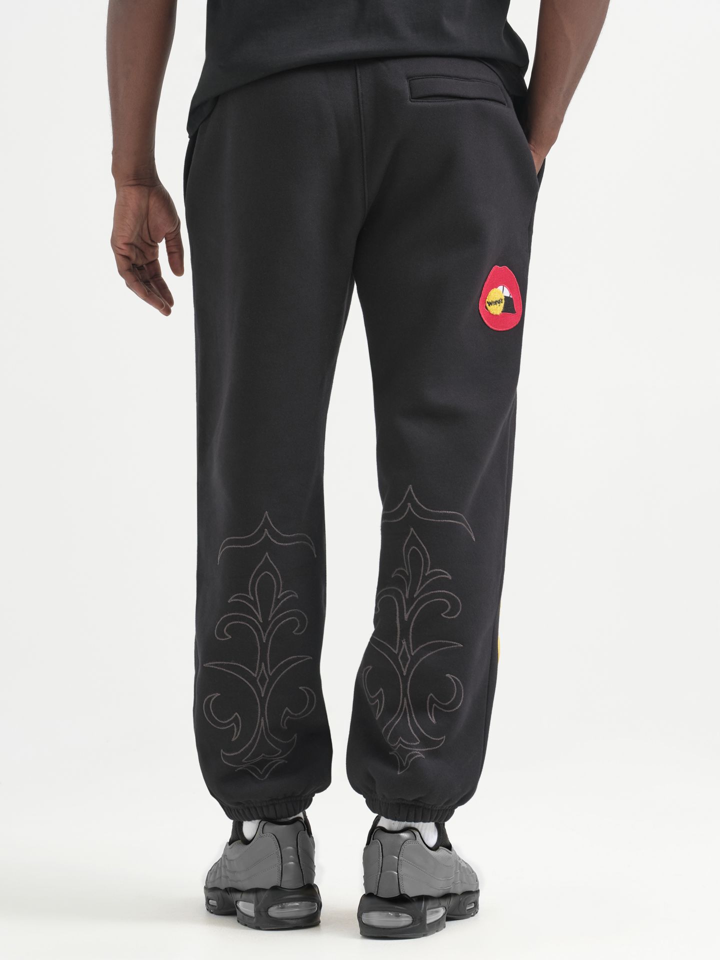 Мужские брюки Wrangler x Avirex Sweatpant, цвет: Чёрный — фото 4