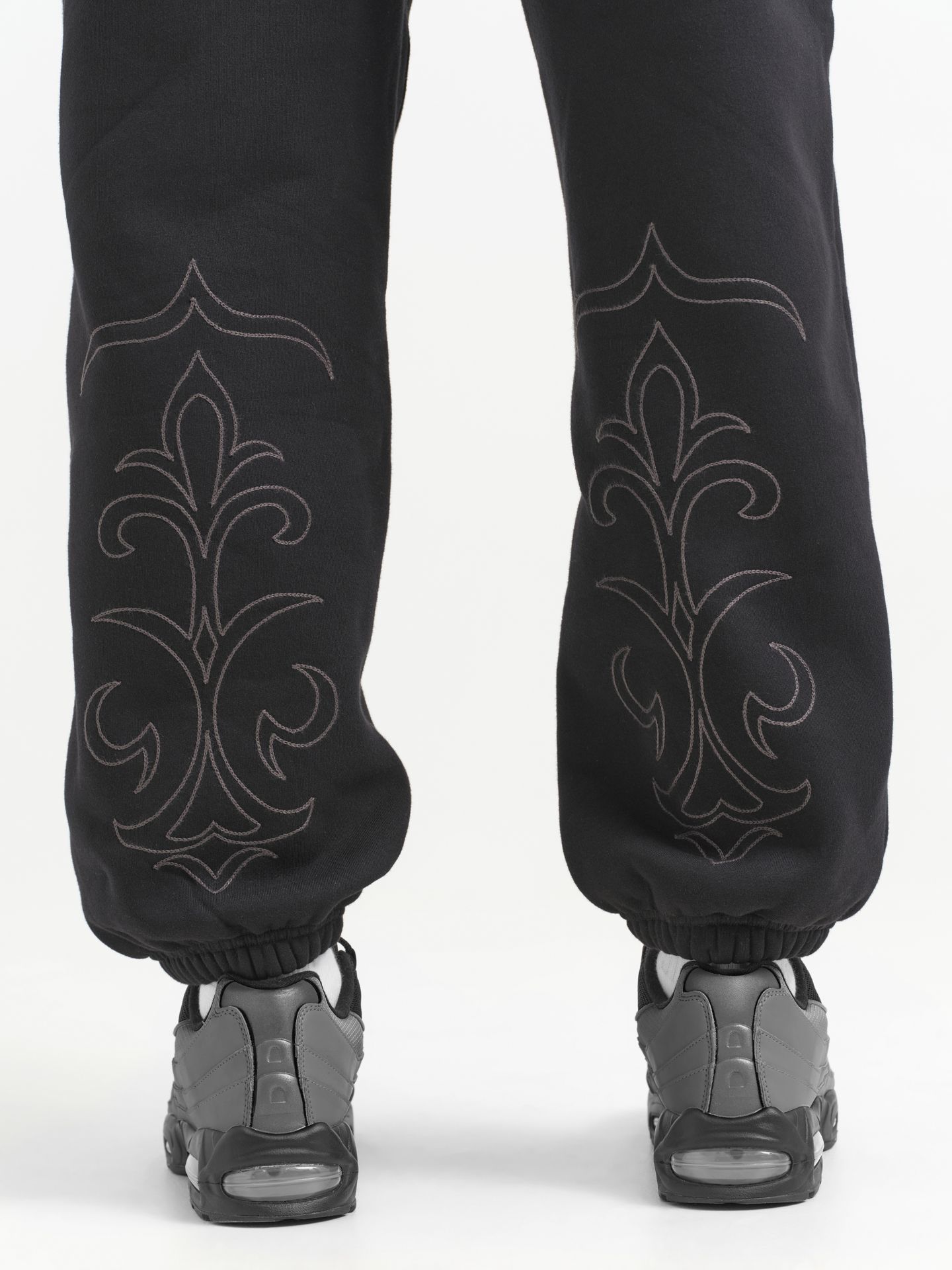 Мужские брюки Wrangler x Avirex Sweatpant, цвет: Чёрный — фото 10