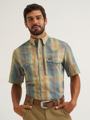 Wrangler All Terrain Gear Men's Performance Plaid Shirt in Turbulence