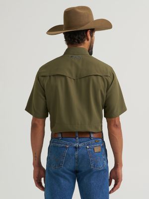Wrangler All Terrain Gear Men's Performance Solid Shirt