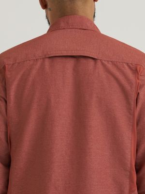 Wrangler ATG&trade; Men's Mixed Material Shirt
