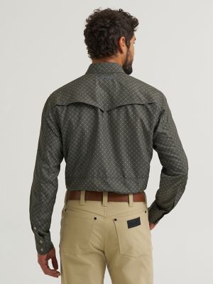 Wrangler All Terrain Gear Men's Performance Print Shirt