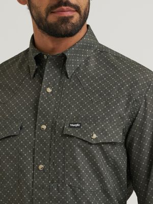 Wrangler All Terrain Gear Men's Performance Print Shirt