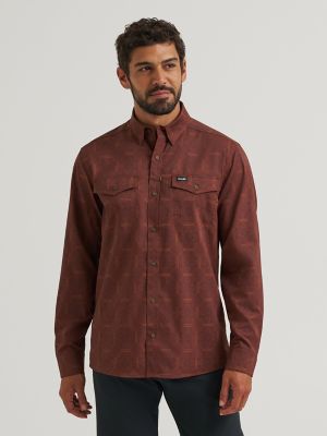 Wrangler All Terrain Gear Men's Live-In Print Shirt in Sepia