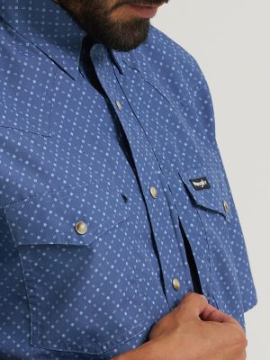 Wrangler All Terrain Gear Men's Performance Print Shirt