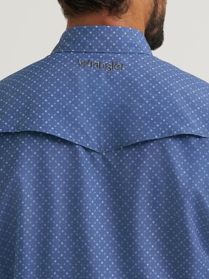 Wrangler All Terrain Gear Men's Performance Print Shirt