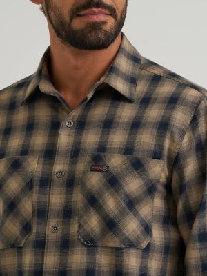 Wrangler ATG&trade; Men's Adventure 365 Shirt
