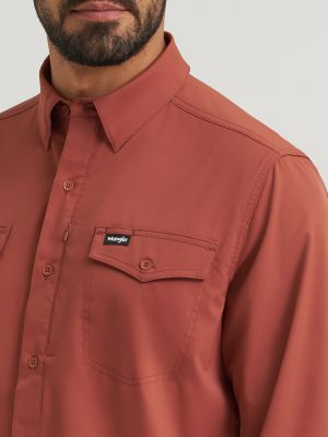 Wrangler All Terrain Gear Men's Live-In Solid Shirt