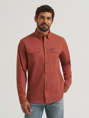 Wrangler All Terrain Gear Men's Live-In Solid Shirt
