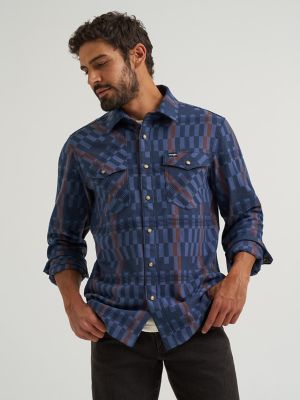 Wrangler All Terrain Gear Men's Flannel Shirt Jacket in Indigo alternative view 2