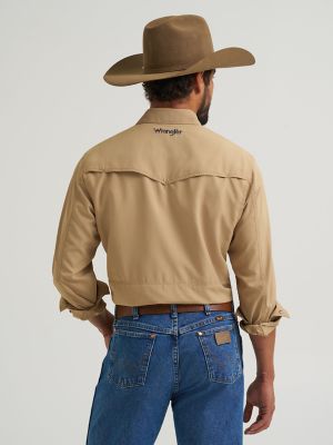 Wrangler All Terrain Gear Men's Performance Solid Shirt in Kelp alternative view 3