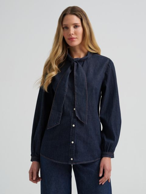 Женские рубашки Wrangler Women's Denim Bow Snap Shirt