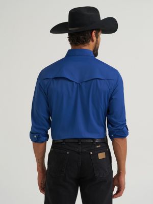 Wrangler All Terrain Gear Men's Technical Shirt in Navy Peony