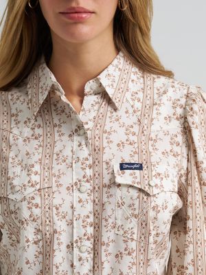 Women's Smocked Sleeve Western Snap Blouse