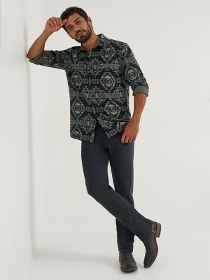 Wrangler All Terrain Gear Men's Techno Knit 5 Pocket Pant in Phantom