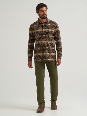 Wrangler All Terrain Gear Men's Techno Knit 5 Pocket Pant in Olive Night alternative view 4