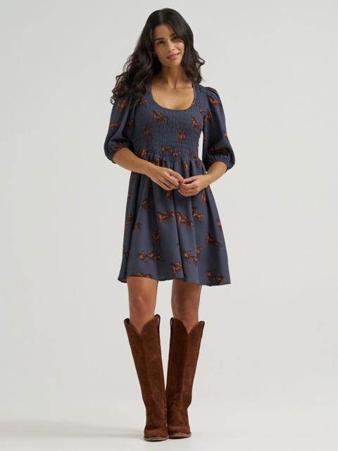Женские платья Wrangler Women's Smocked Puff-Sleeve Babydoll Dress