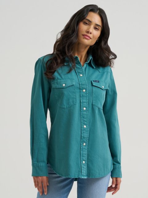 Женские рубашки Wrangler Colorwash Iconic Snap Shirt