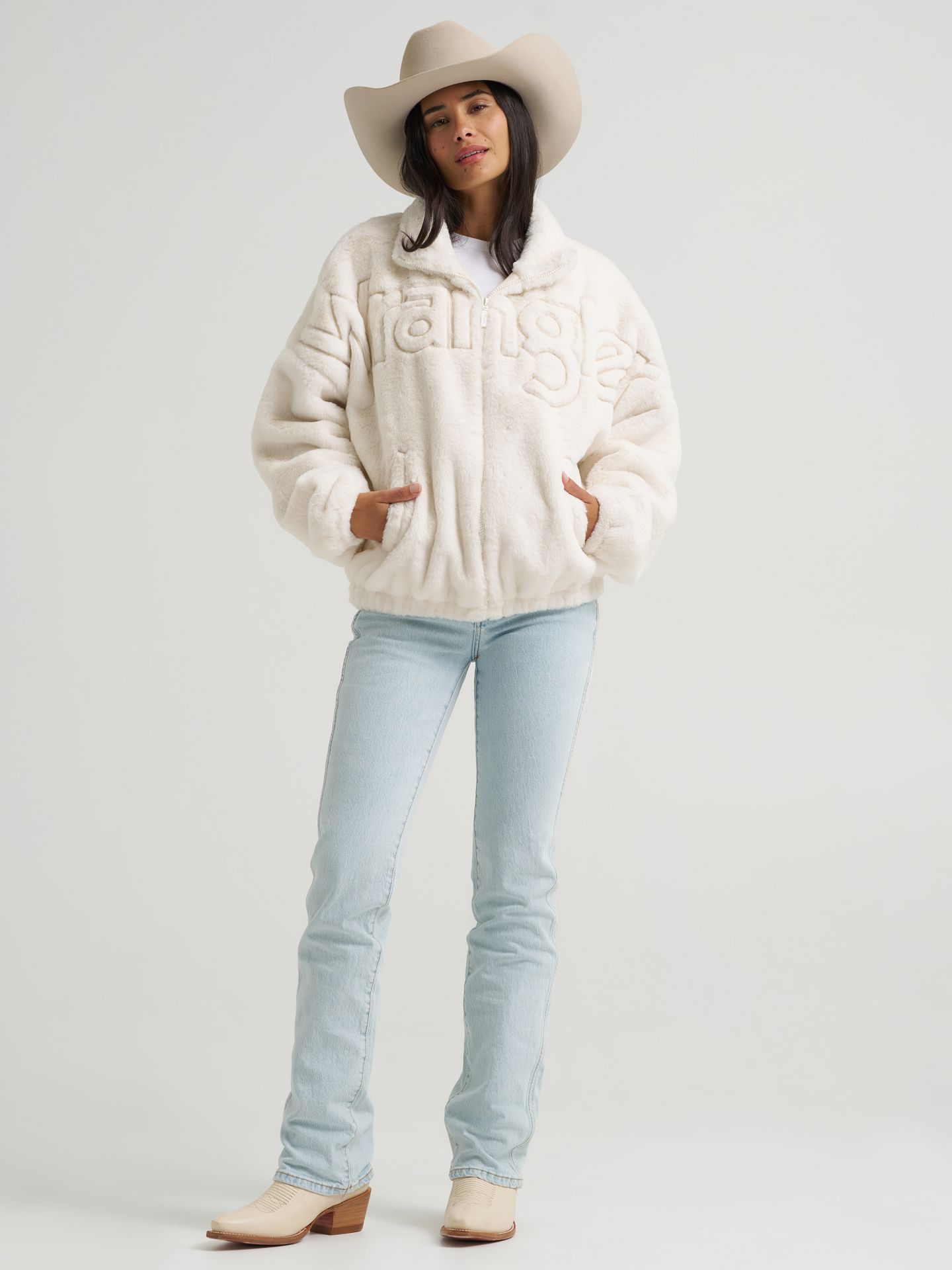 Женская куртка Wrangler Open Range Faux Fur, цвет: Белый — фото 3