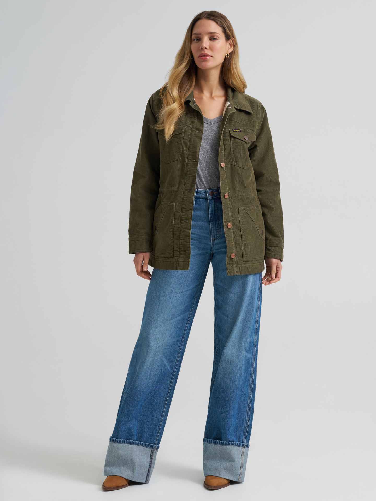 Женская куртка Wrangler Corduroy Quilt-Lined Barn, цвет: Зелёный — фото 2