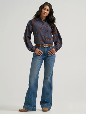Women's Drapey Sleeve Button Up Blouse in Blue alternative view