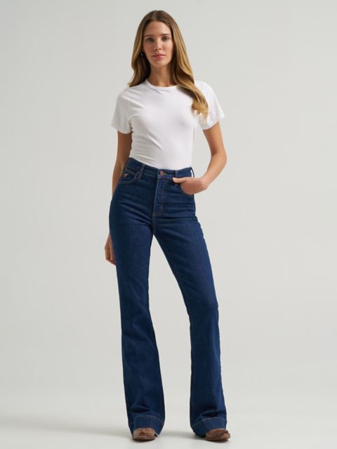 Женские джинсы Wrangler Women's High Rise Bell Trouser Wrangler Riding Jean