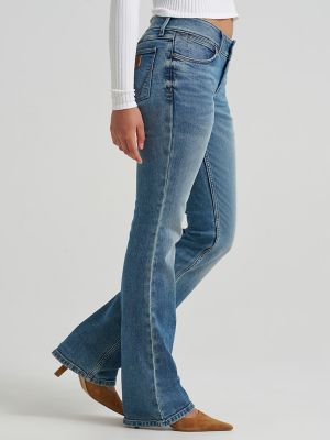 Women's Low Rise Bootcut Jean in Sonora Falls alternative view 3