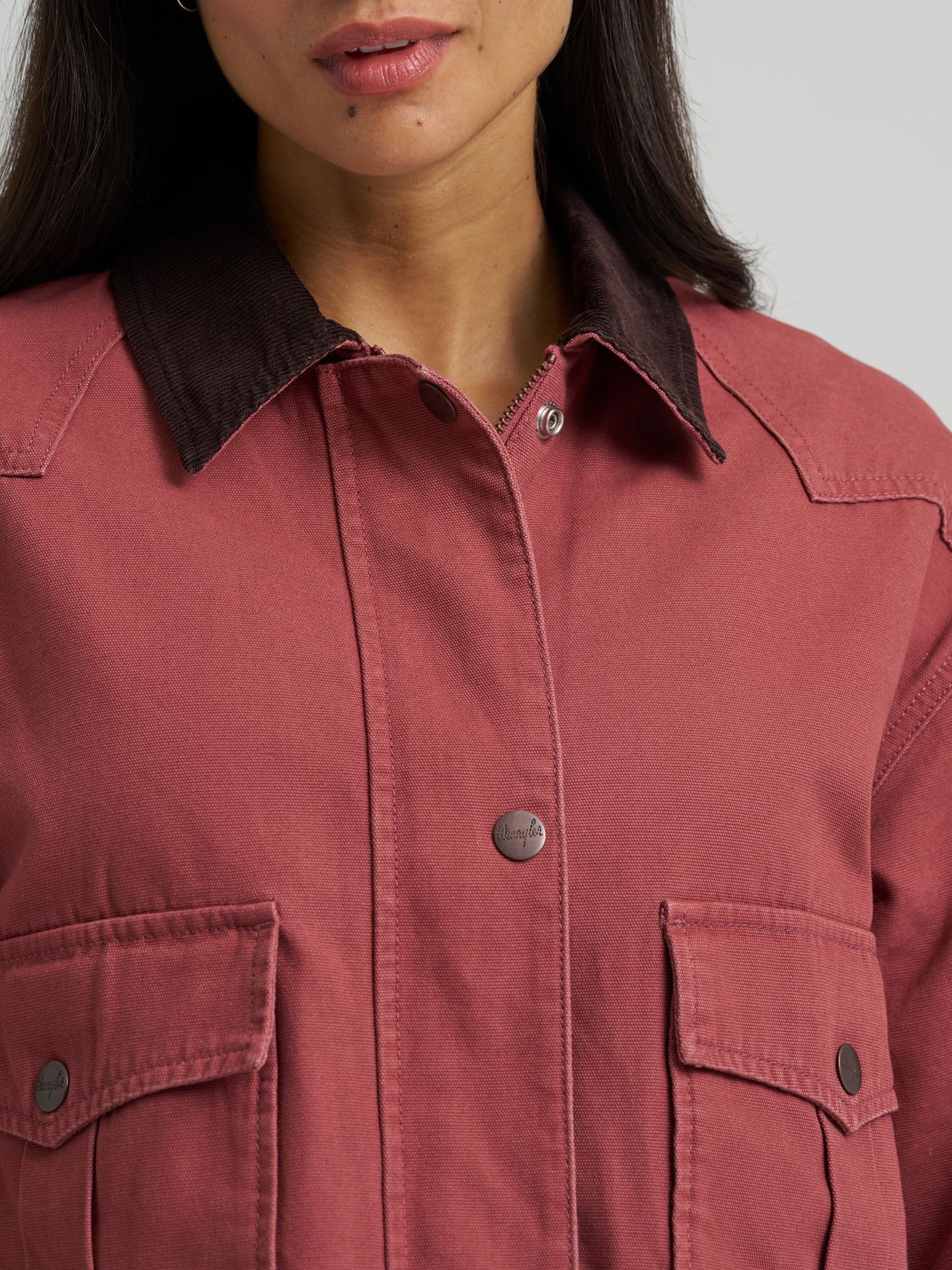 Женская куртка Wrangler Western Cropped Utility, цвет: Розовый — фото 4