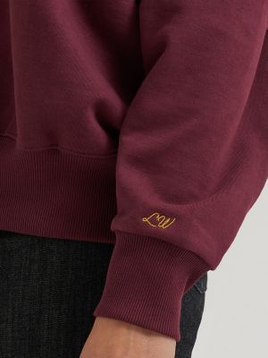 Lainey Wilson x Wrangler Rodeo Nights Sweatshirt in Burgundy
