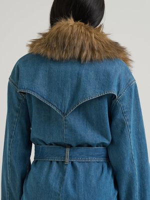 Lainey Wilson x Wrangler Trench Coat in Denim