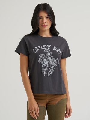 Lainey Wilson x Wrangler Retro Reg Giddy Up Tee in Black