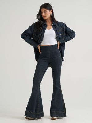 Lainey Wilson x Wrangler Pintuck Pull On Bell Bottoms in Sandrider