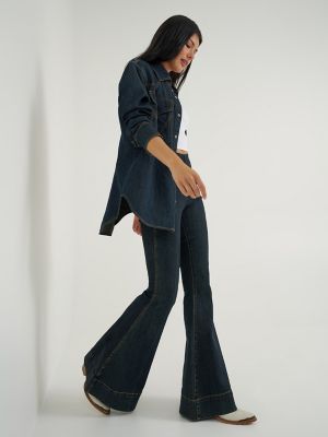 Lainey Wilson x Wrangler Pintuck Pull On Bell Bottoms in Sandrider